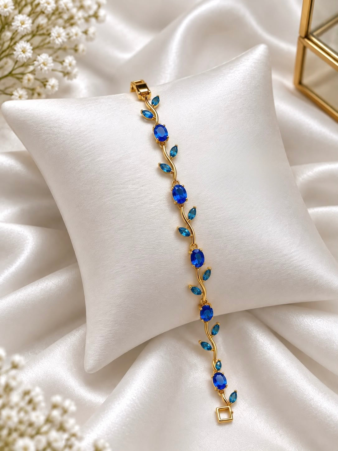 Tulip bracelet